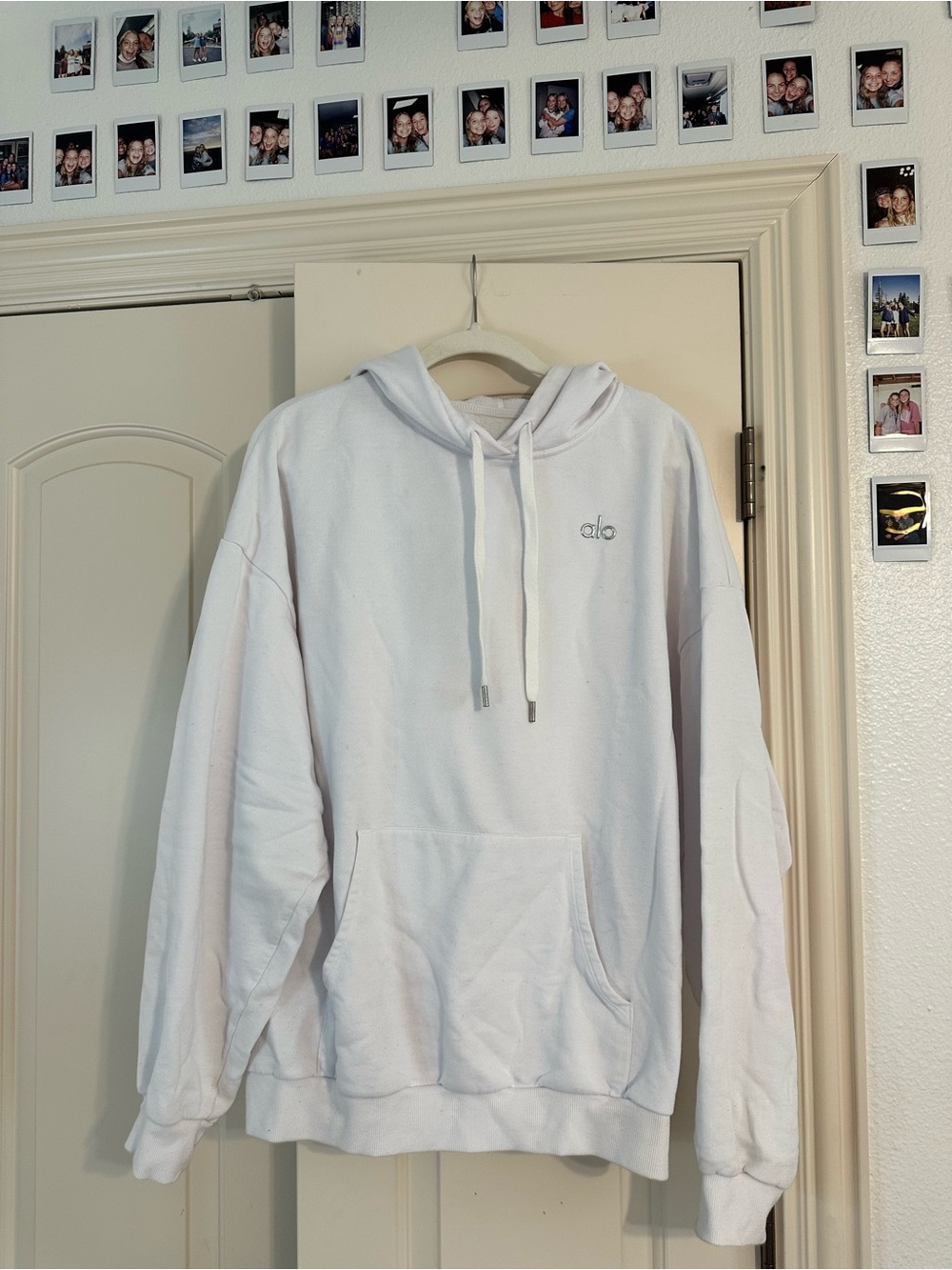 ALO Yoga Women's White Pullover Hoodie - Picture 2 of 3
